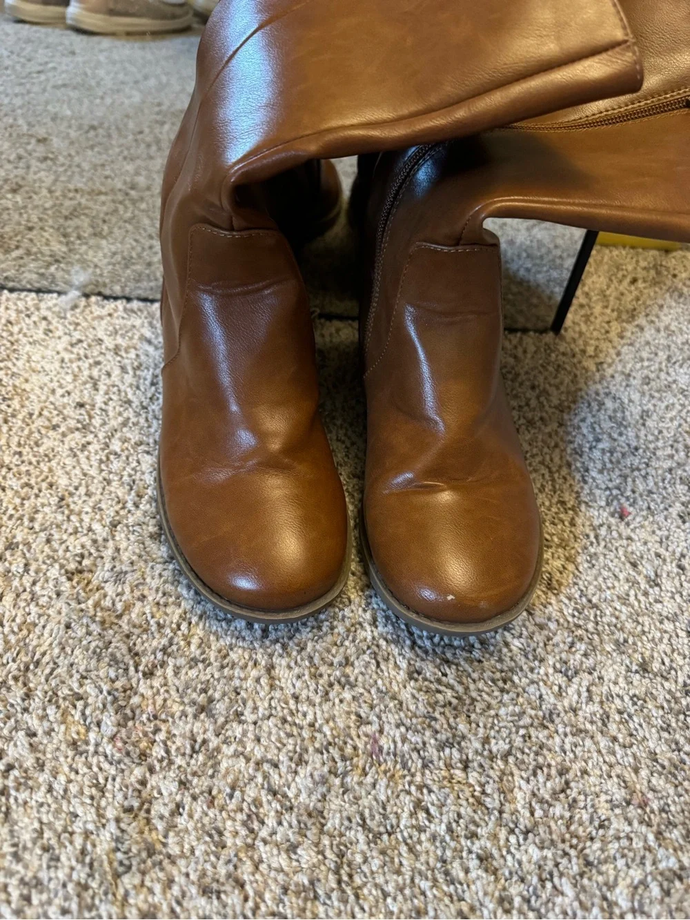 Classic Brown Mid-Calf Girl's Boots